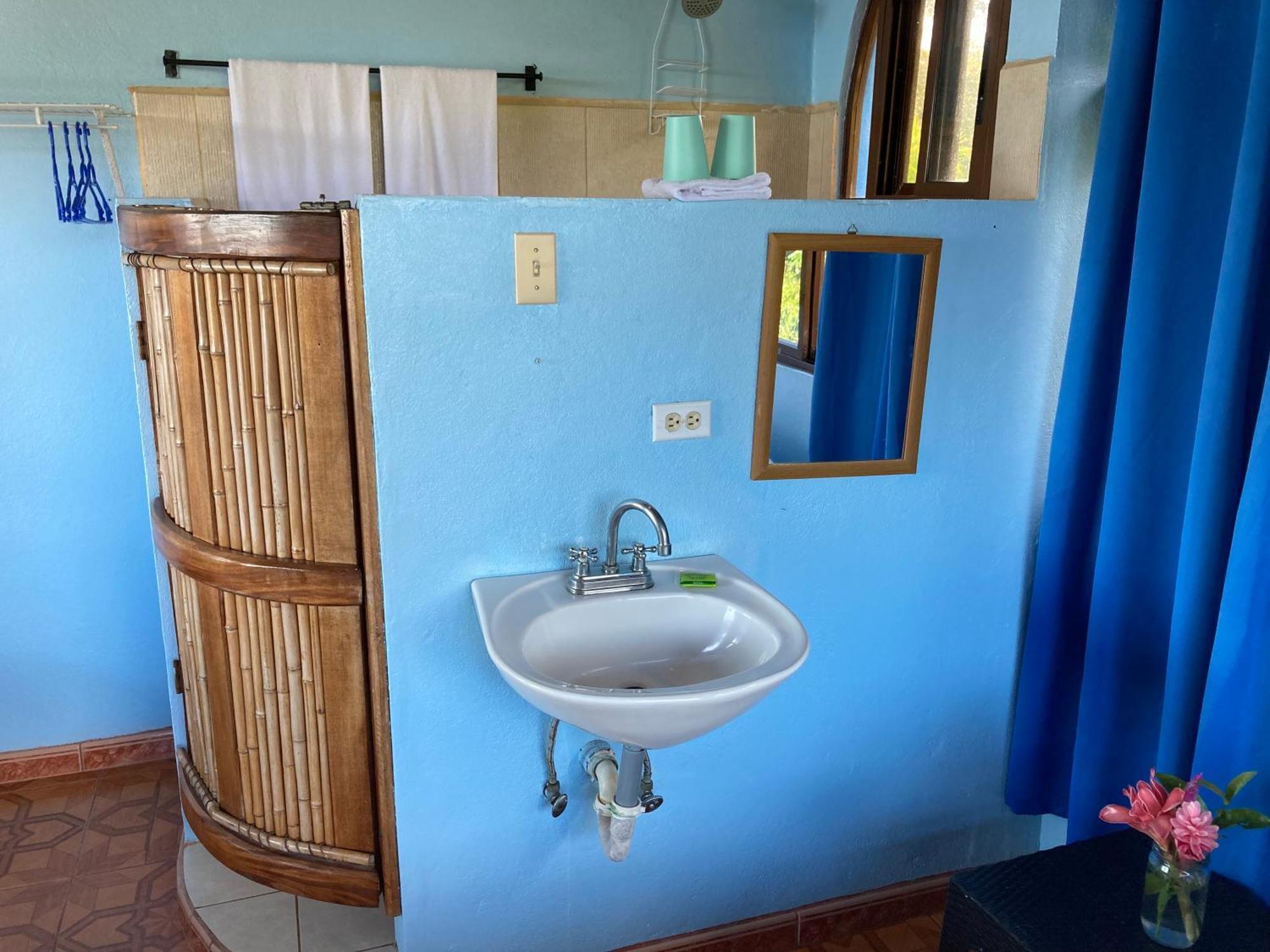 El Paraiso Azul