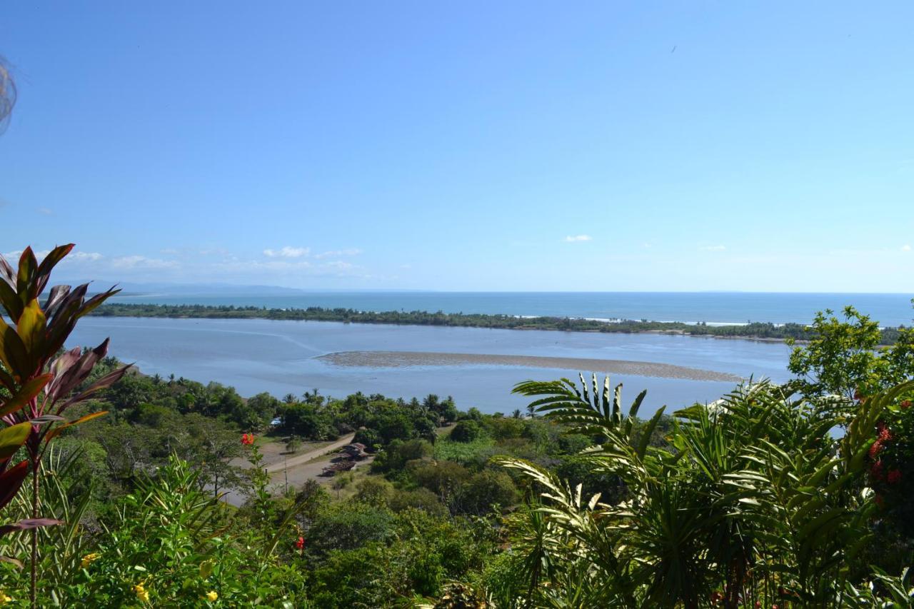 El Paraiso Azul Hotel *